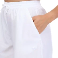 adidas Originals 3/4 Pants in White