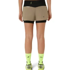 Asics Fuji 2in1 Shorts in Beige