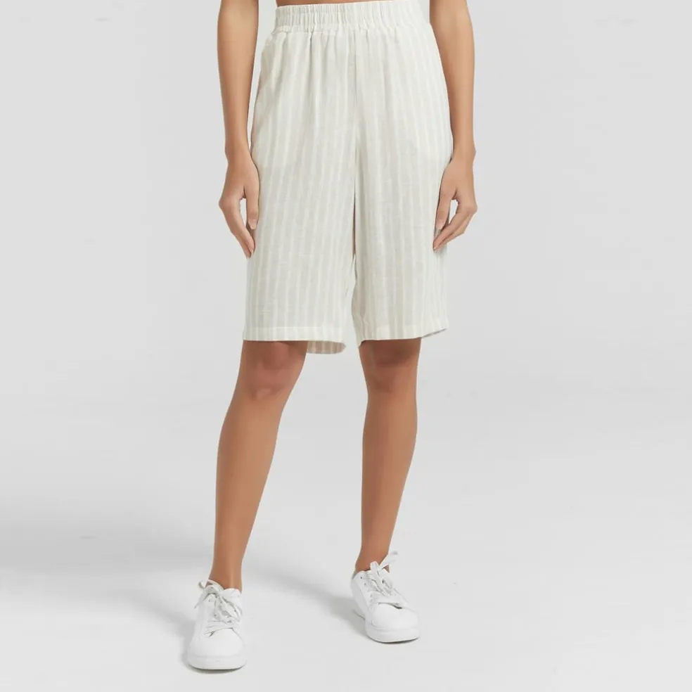 Be You Linen Chino Shorts in Beige
