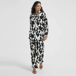 Be You Mono PrinT-Shirt in Black