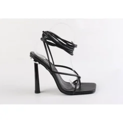 Chic Strp Tie Sndl in Black