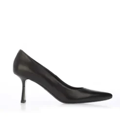 Hugo Alexis Pumps in Black