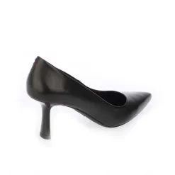 Hugo Alexis Pumps in Black