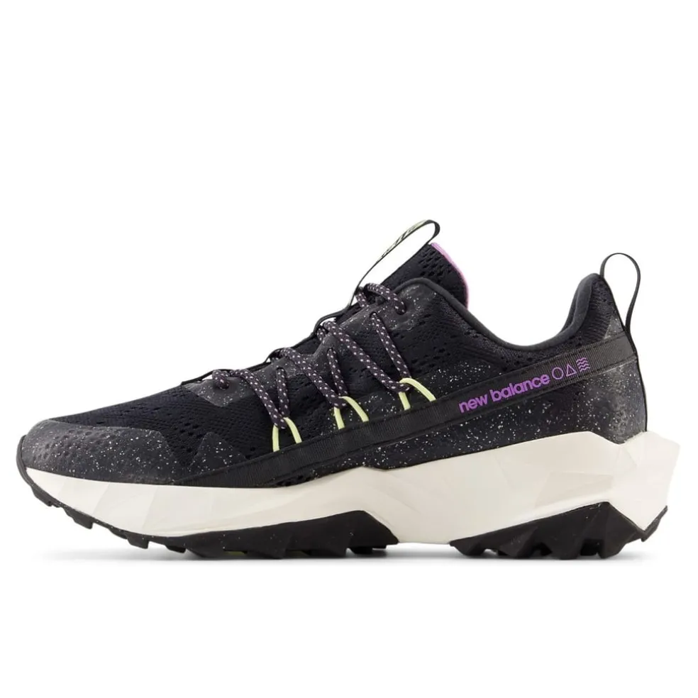 New Balance Balance Tektrel in Black