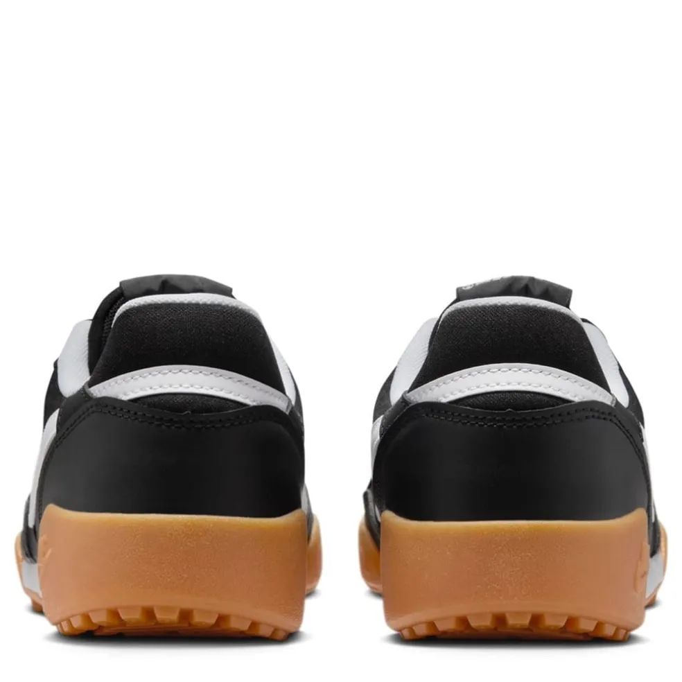 Nike Womens Terra Manta Shoes in Black