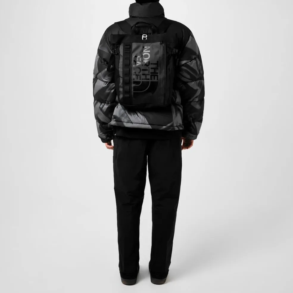 North Face Camp Tote in Black