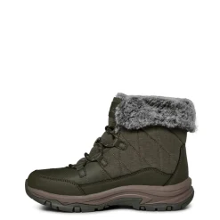 Skechers Fold Over Faux Fur Winter Boots in Green