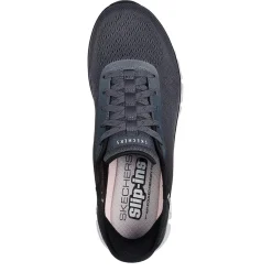 Skechers Glide Step Excite Low Top Sneakers in Black