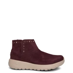 Skechers Joy Snug Boot with Block Heel in Red
