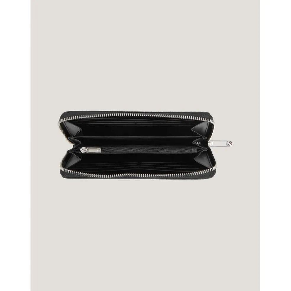 Tommy Hilfiger Emblem Large Wallet in Blue
