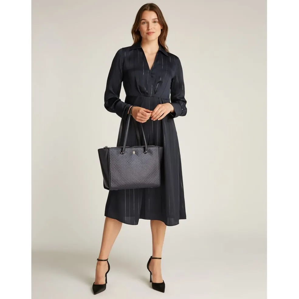 Tommy Hilfiger Eternity Tote Mono in Black