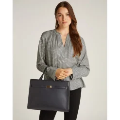 Tommy Hilfiger Heritage Workbag in Black