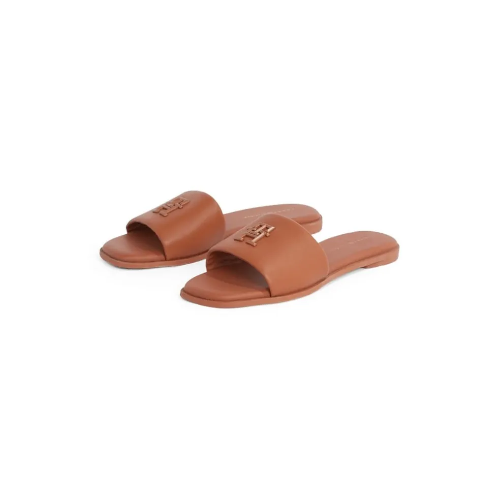 Tommy Hilfiger Th Logo Hardware Leather Mule in Brown