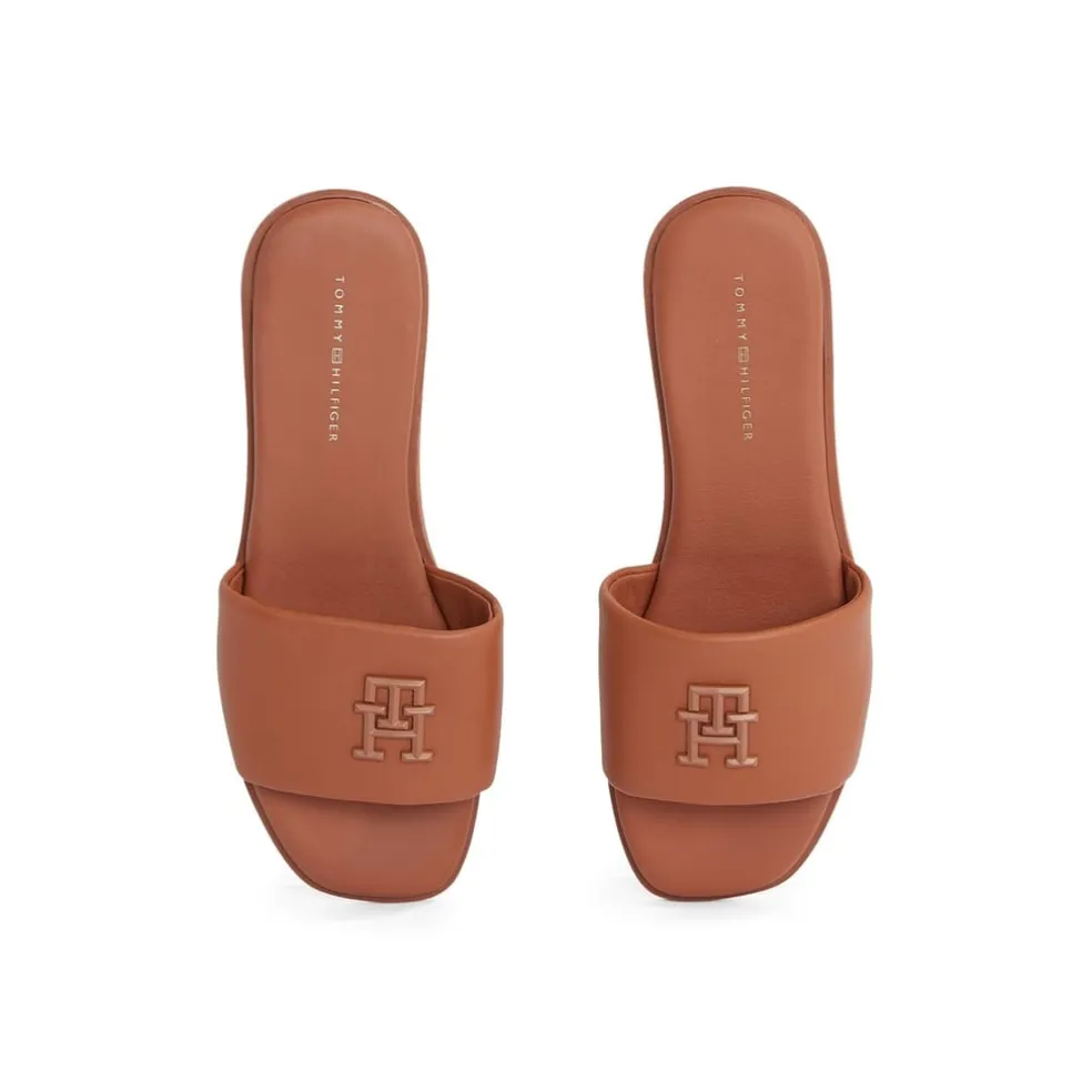 Tommy Hilfiger Th Logo Hardware Leather Mule in Brown