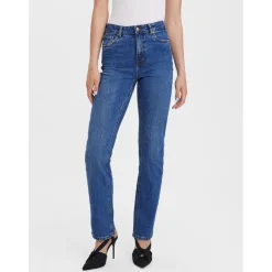 Vero Moda Drew Straight Fit Jeans in Blue