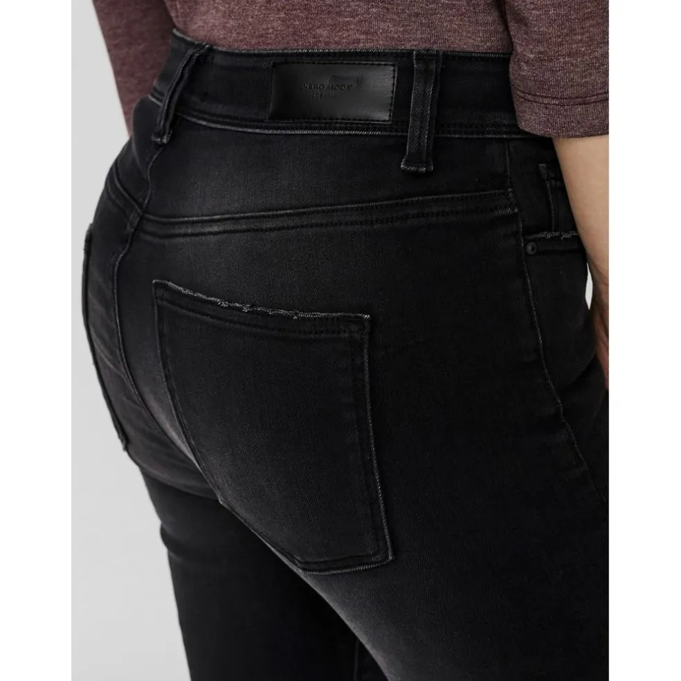 Vero Moda Skinny Fit Jeans in Black