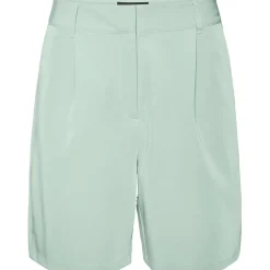 Vero Moda Wide Leg Zelda Shorts in Green