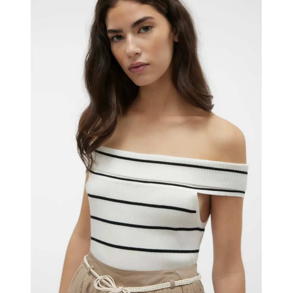 Vero Moda Willow Off Top in Cream