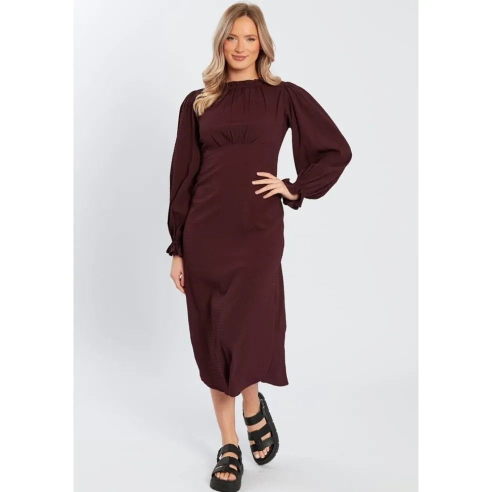 Violet Romance Midi Dress in Brown