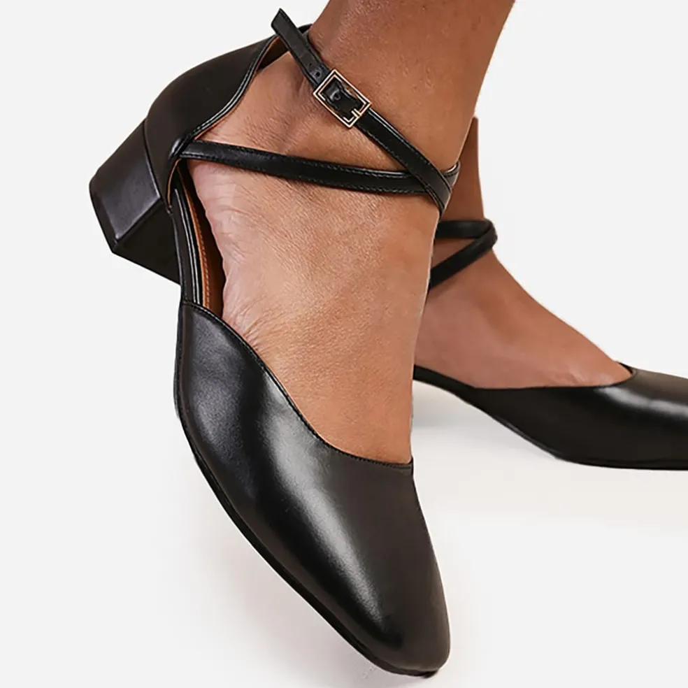 Wheres That From Peru Heel in Black