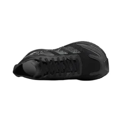 Y-3 Boston 11 Running Shoes in Black