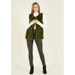 Yumi Faux Fur Gilet in Green